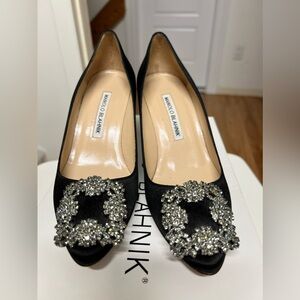 Manolo blahnik hangisi